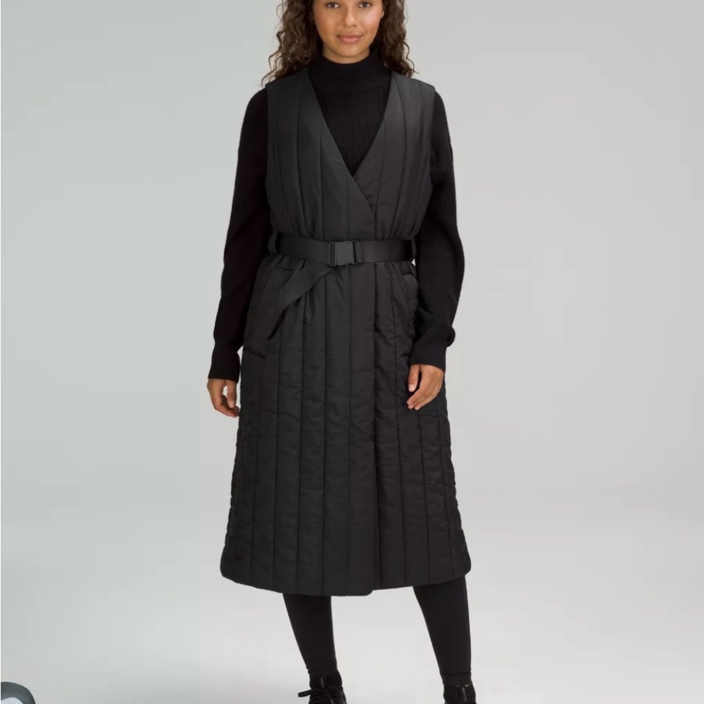 lululemon athletica Long Quilted Vest in Black